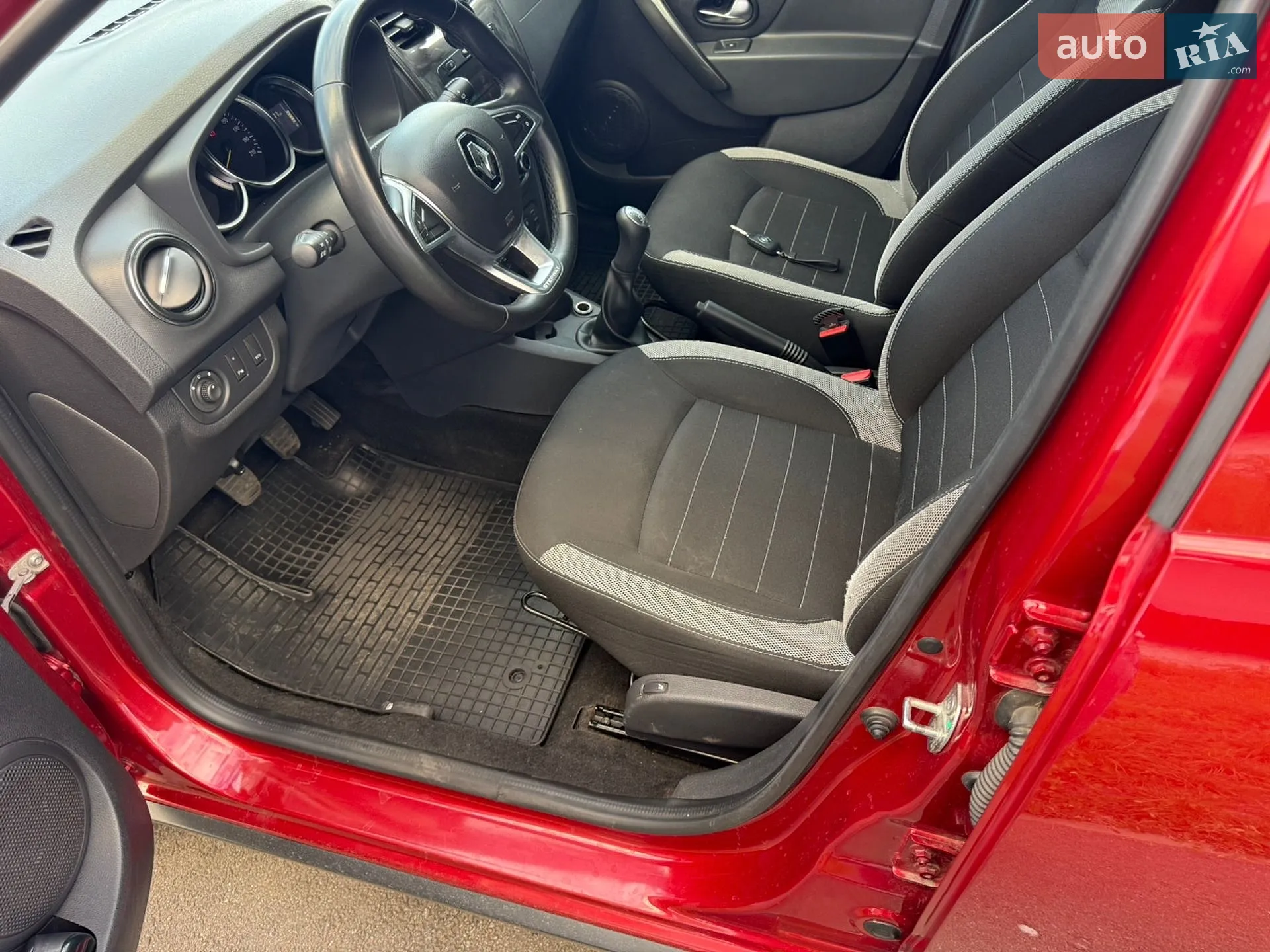 2019 Renault Sandero - мініатюра 16