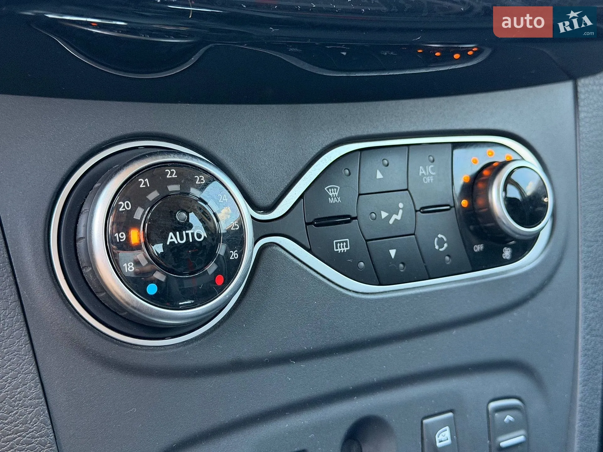 2019 Renault Sandero - мініатюра 68