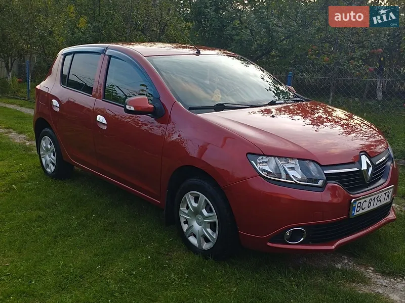 Renault Sandero 2013