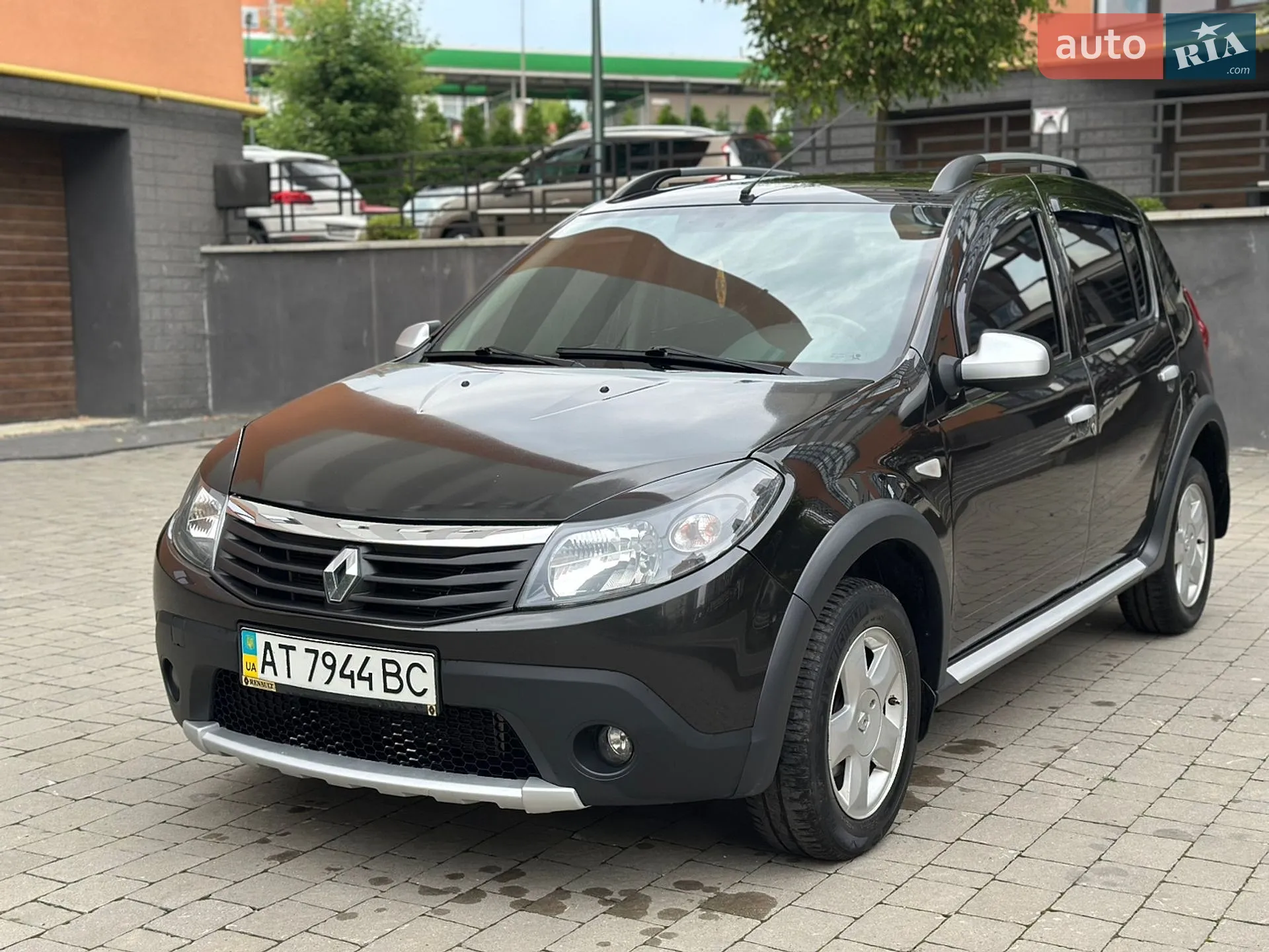 2011 Renault Sandero - мініатюра 2