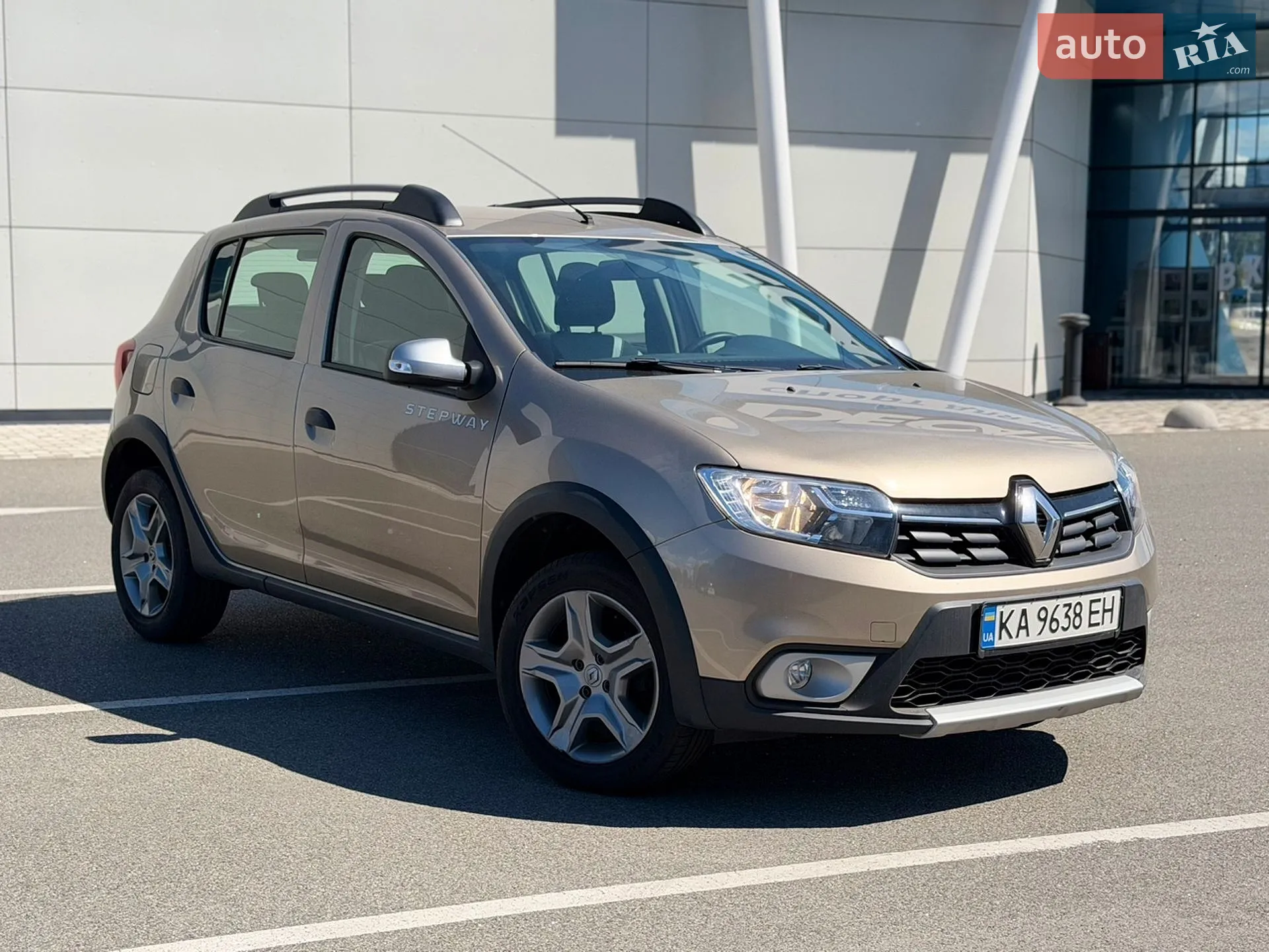 2020 Renault Sandero - фото 1