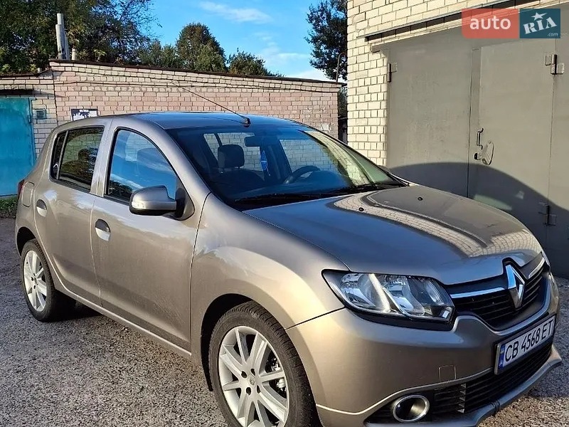 Renault Sandero