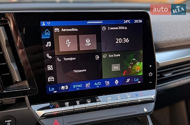 Позашляховик / Кросовер Renault Scenic E-Tech 2024 в Рівному фото 45 Позашляховик / Кросовер Renault Scenic E-Tech 2024 в Рівному