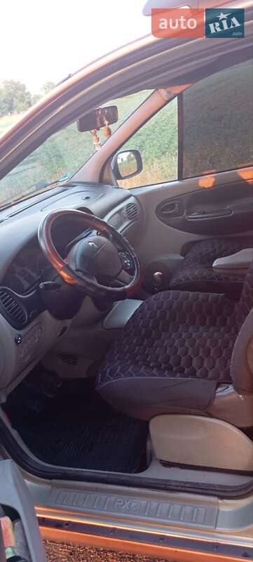 Минивэн Renault Scenic RX4 2002 в Кагарлыке