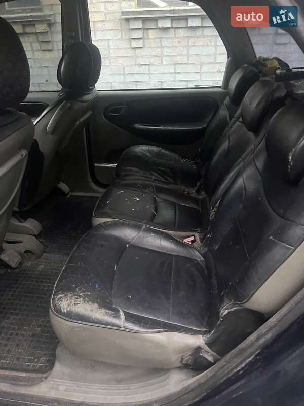 Мінівен Renault Scenic RX4 2000 в Києві фото 8 Мінівен Renault Scenic RX4 2000 в Києві