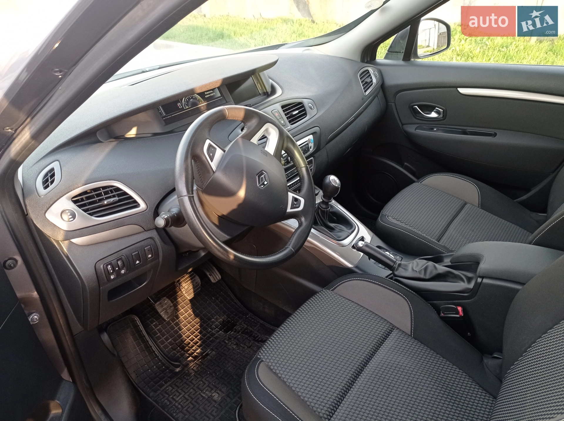 2013 Renault Scenic - мініатюра 12