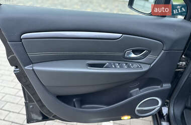 Минивэн Renault Scenic XMOD 2013 в 
