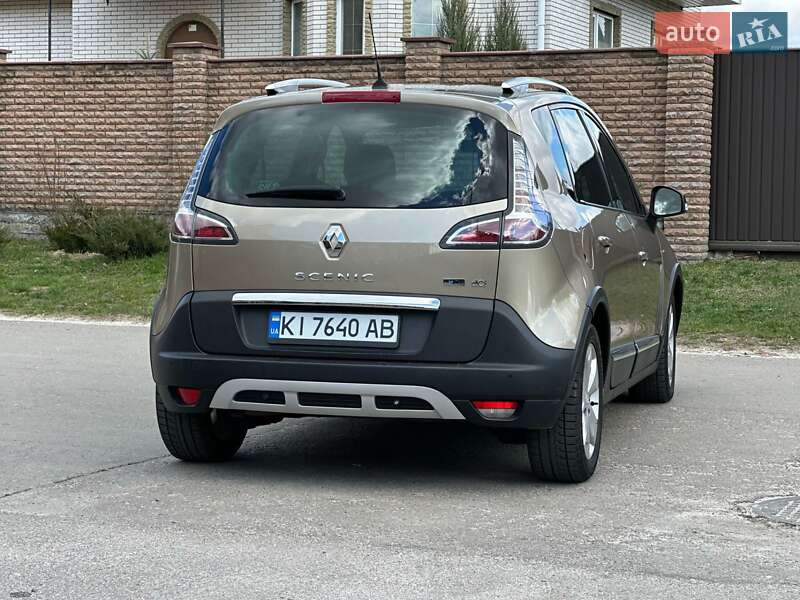 Минивэн Renault Scenic XMOD 2013 в Киеве