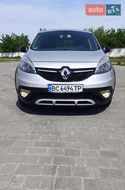 Минивэн Renault Scenic XMOD 2013 в 