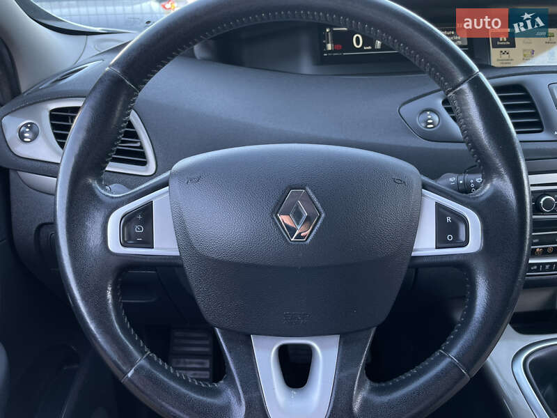 Минивэн Renault Scenic XMOD 2013 в Бердичеве