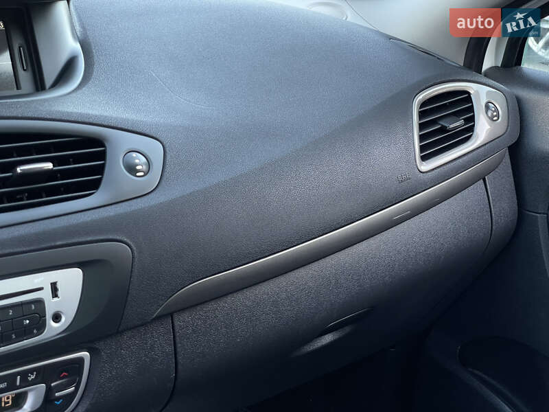 Минивэн Renault Scenic XMOD 2013 в Бердичеве