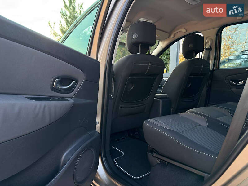 Минивэн Renault Scenic XMOD 2016 в Ивано-Франковске
