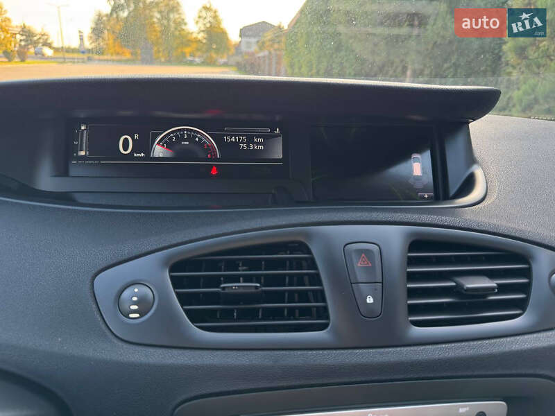 Минивэн Renault Scenic XMOD 2016 в Ивано-Франковске