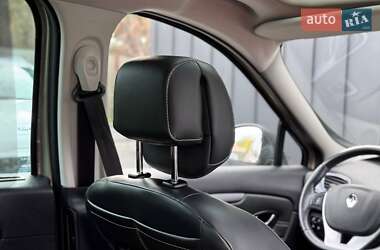 Минивэн Renault Scenic XMOD 2015 в 