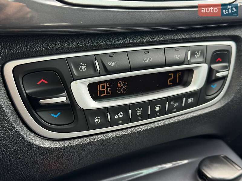 Мінівен Renault Scenic XMOD 2015 в Луцьку