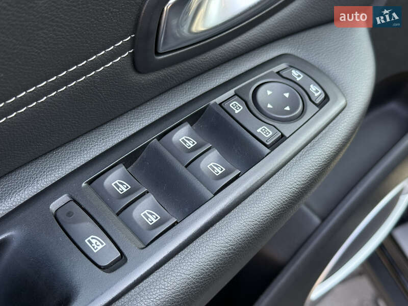Мінівен Renault Scenic XMOD 2014 в Рівному