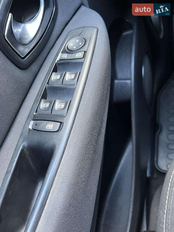 Мінівен Renault Scenic XMOD 2013 в Хоролі