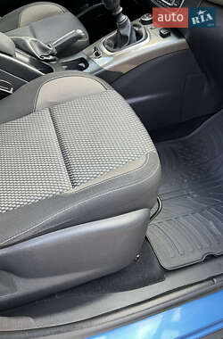 Минивэн Renault Scenic XMOD 2013 в 
