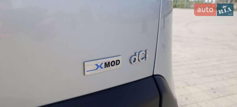 Мінівен Renault Scenic XMOD 2013 в Львові фото 24 Мінівен Renault Scenic XMOD 2013 в Львові