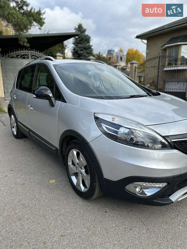 Мінівен Renault Scenic XMOD 2013 в Луцьку