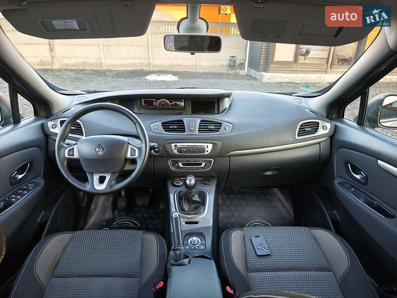 Минивэн Renault Scenic XMOD 2013 в Луцке фото 27 Минивэн Renault Scenic XMOD 2013 в Луцке