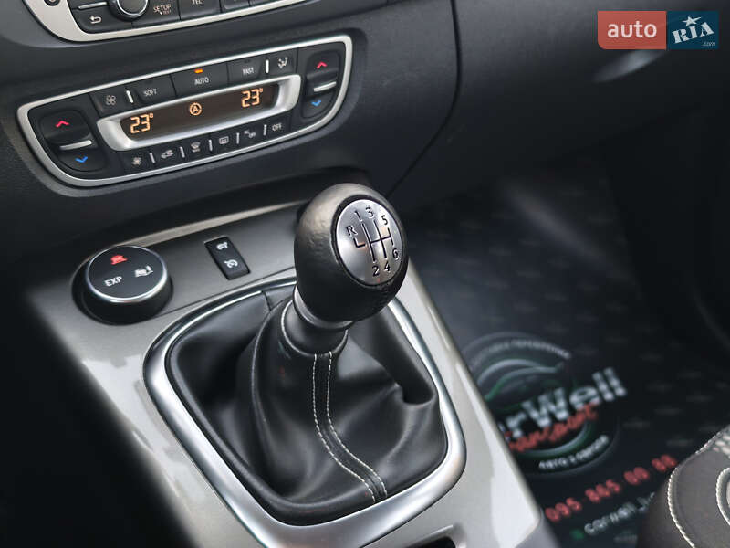 Минивэн Renault Scenic XMOD 2013 в Луцке фото 42 Минивэн Renault Scenic XMOD 2013 в Луцке