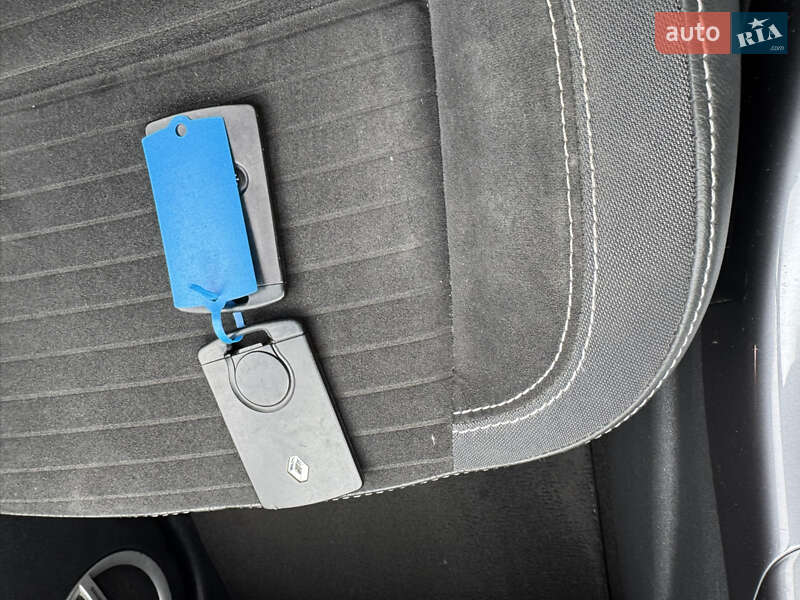 Мінівен Renault Scenic XMOD 2013 в Луцьку фото 18 Мінівен Renault Scenic XMOD 2013 в Луцьку