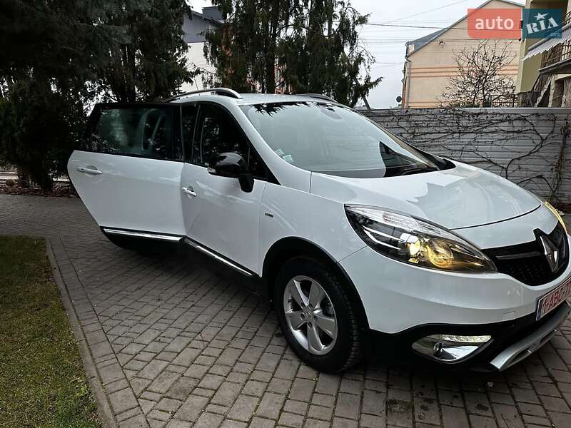 Мінівен Renault Scenic XMOD 2015 в Львові