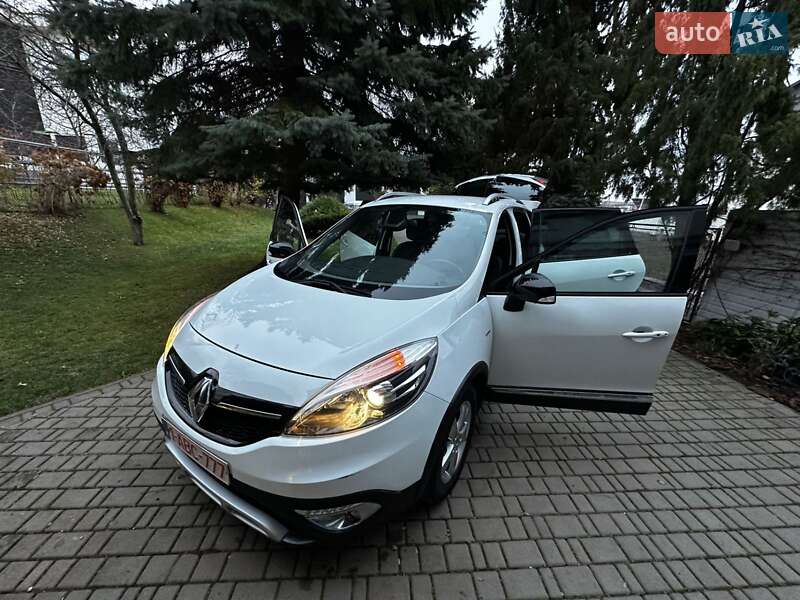 Мінівен Renault Scenic XMOD 2015 в Львові