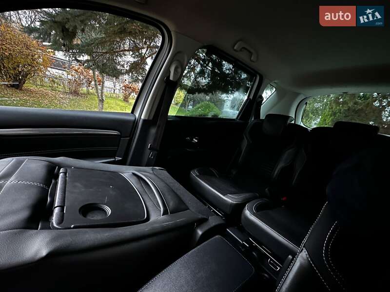 Мінівен Renault Scenic XMOD 2015 в Львові