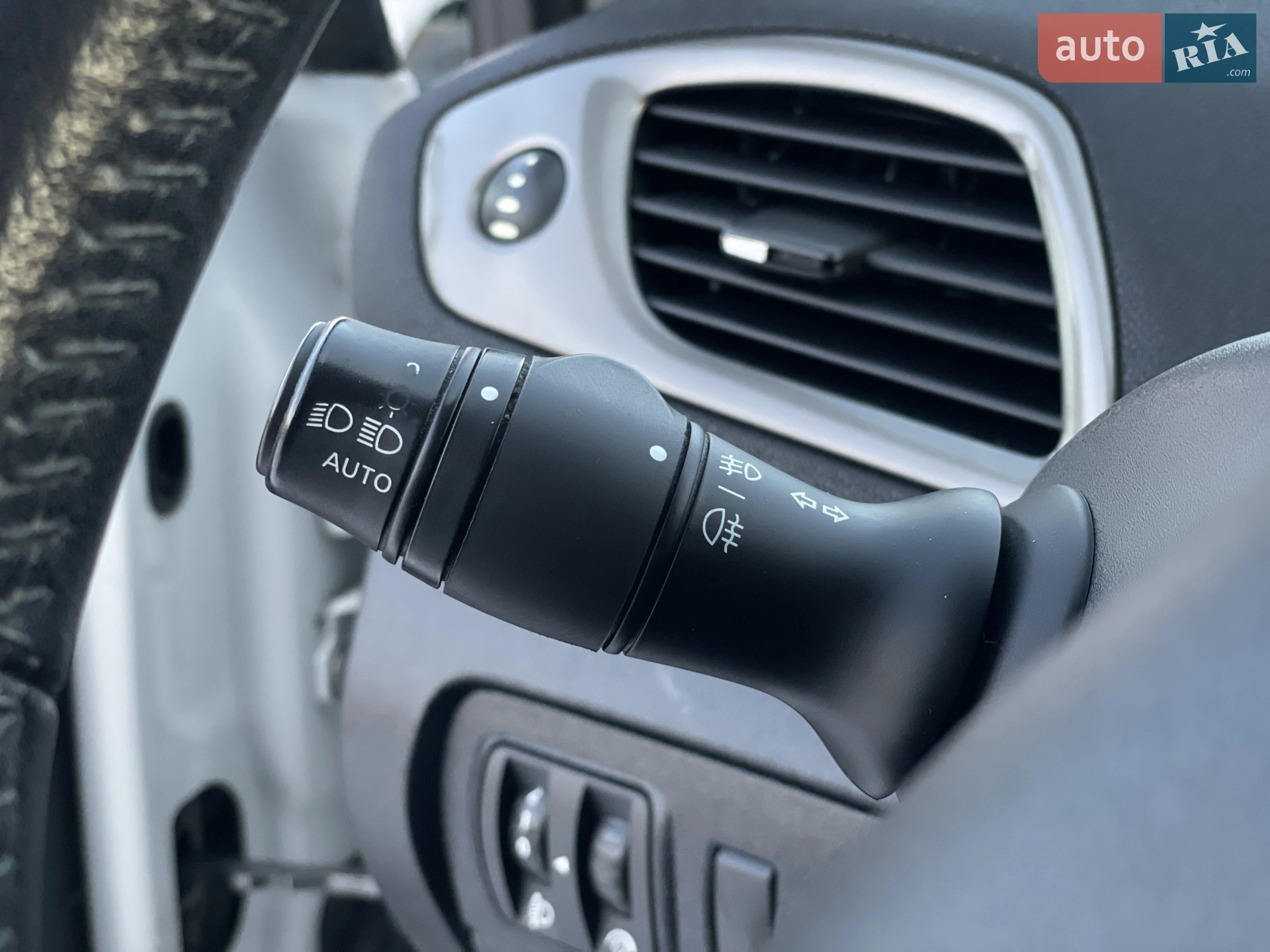 2013 Renault Scenic - мініатюра 47