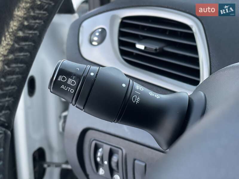 Мінівен Renault Scenic XMOD 2013 в Бердичеві