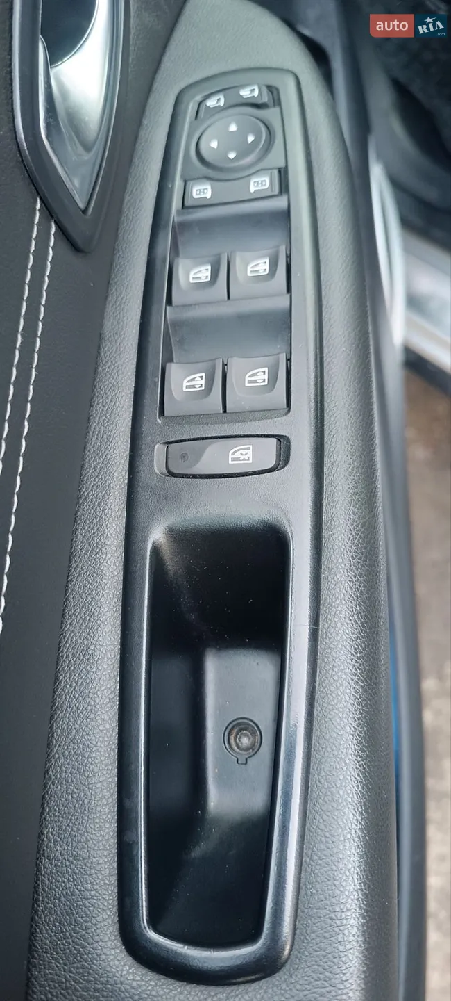 2013 Renault Scenic - мініатюра 21