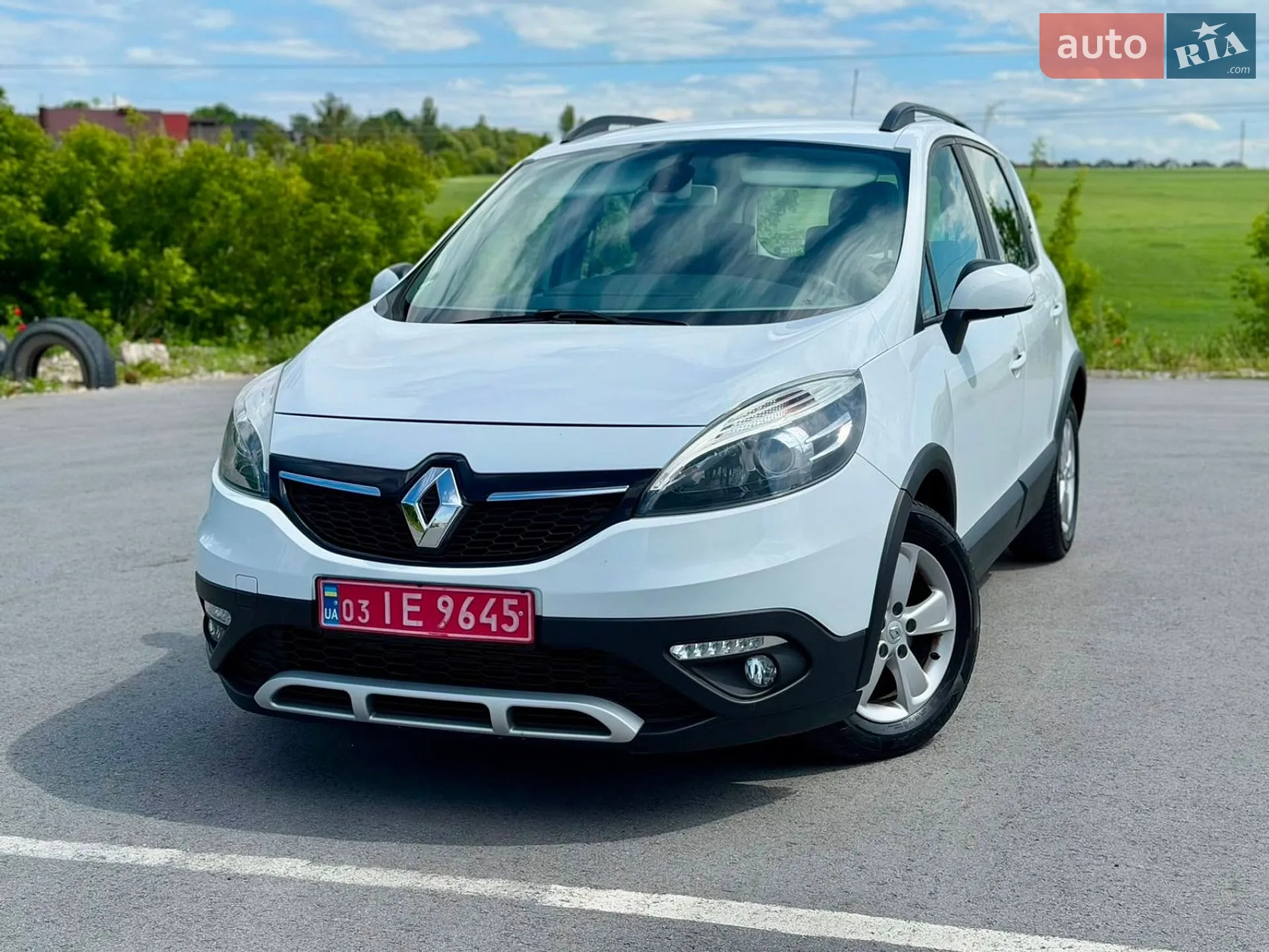 2014 Renault Scenic - мініатюра 2