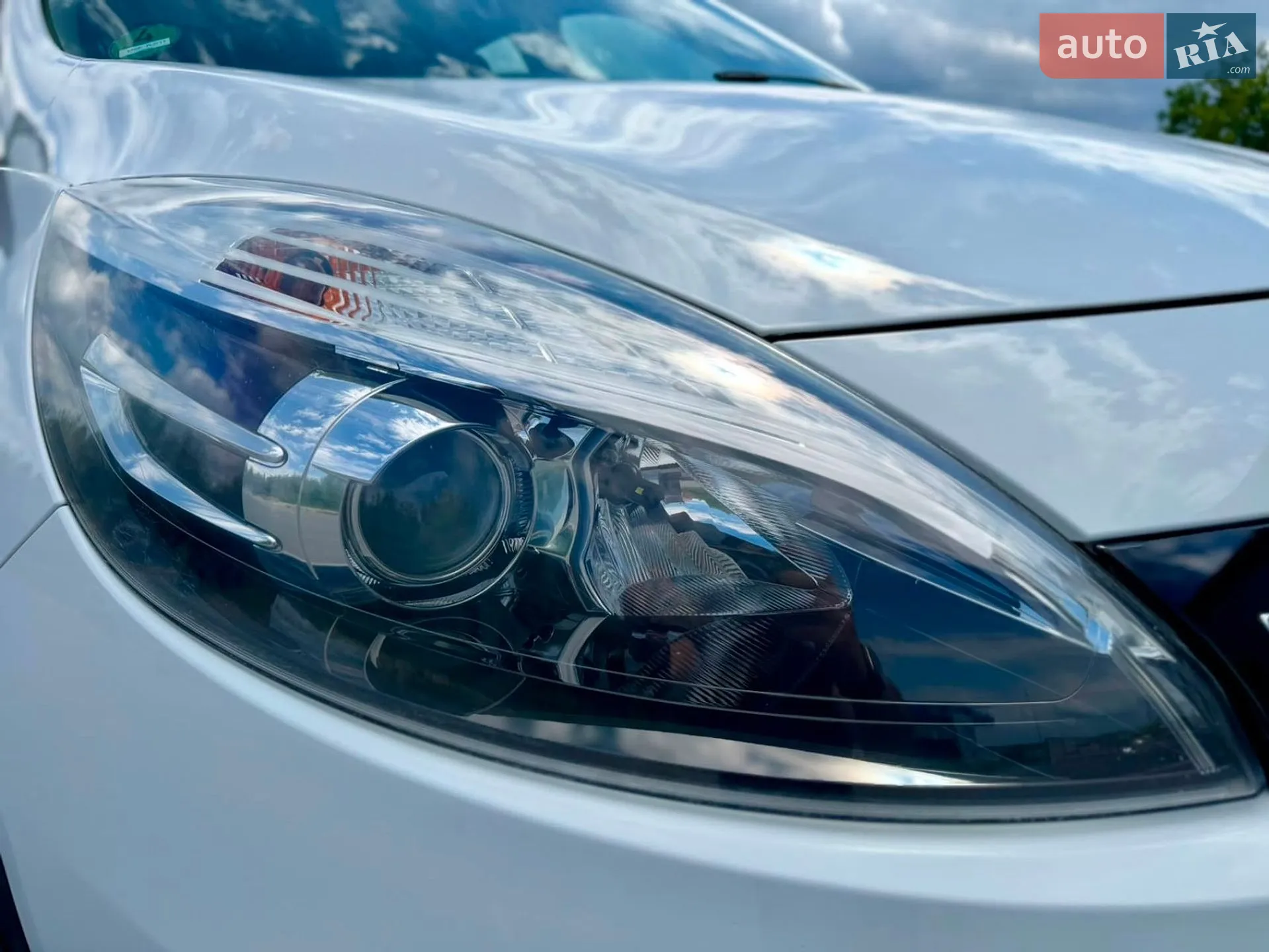 2014 Renault Scenic - мініатюра 19