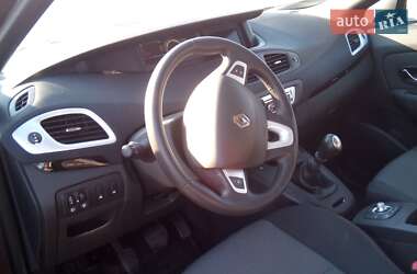 Минивэн Renault Scenic 2012 в Киеве