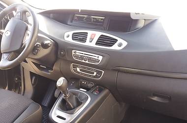 Минивэн Renault Scenic 2010 в Львове