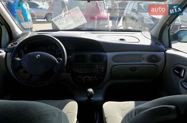 Седан Renault Scenic 2002 в Черновцах