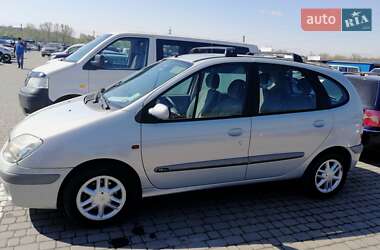 Седан Renault Scenic 2002 в Черновцах
