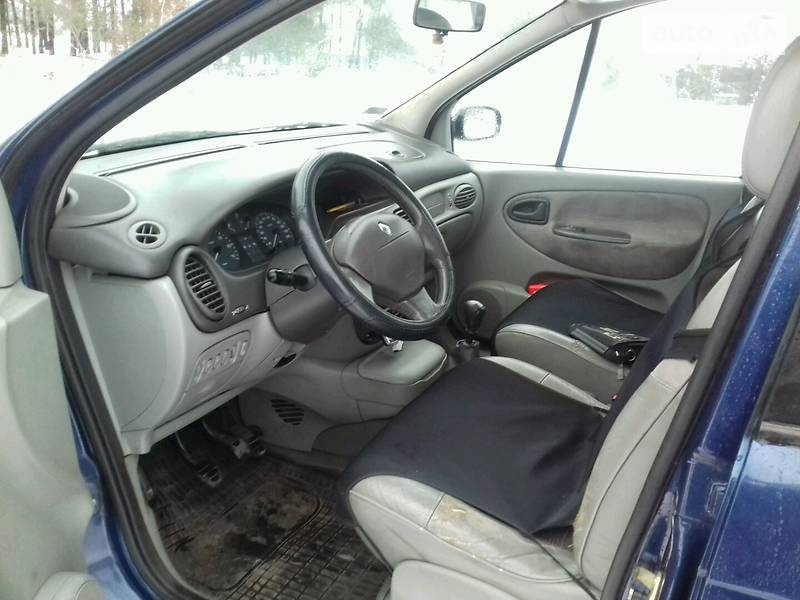 Минивэн Renault Scenic 2001 в Любешове