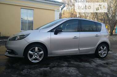 Хетчбек Renault Scenic 2012 в Кропивницькому