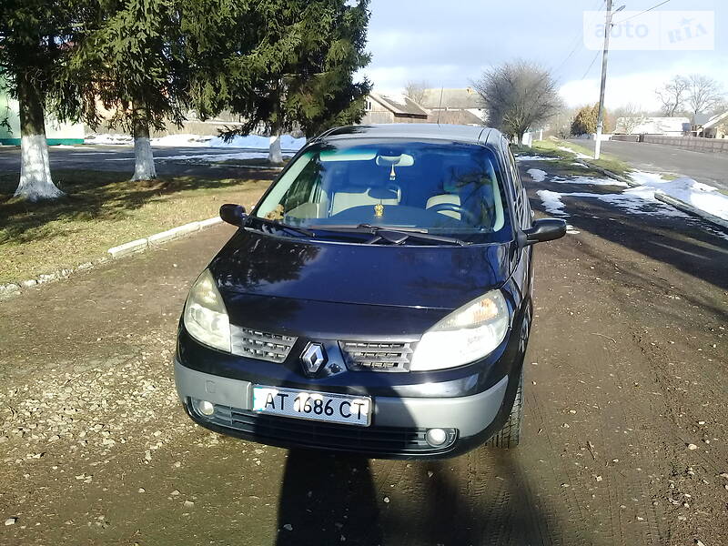 Минивэн Renault Scenic 2004 в Снятине