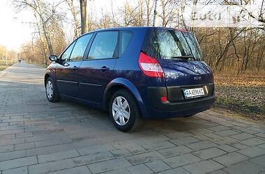 Хэтчбек Renault Scenic 2005 в Киеве