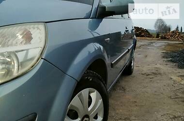 Мінівен Renault Scenic 2004 в 