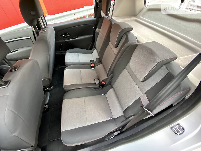 Хетчбек Renault Scenic 2014 в Києві