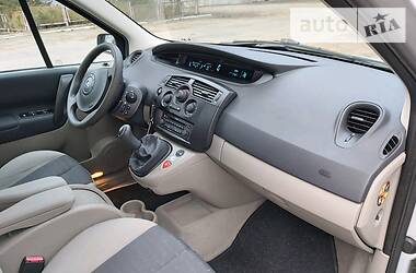 Универсал Renault Scenic 2003 в Умани