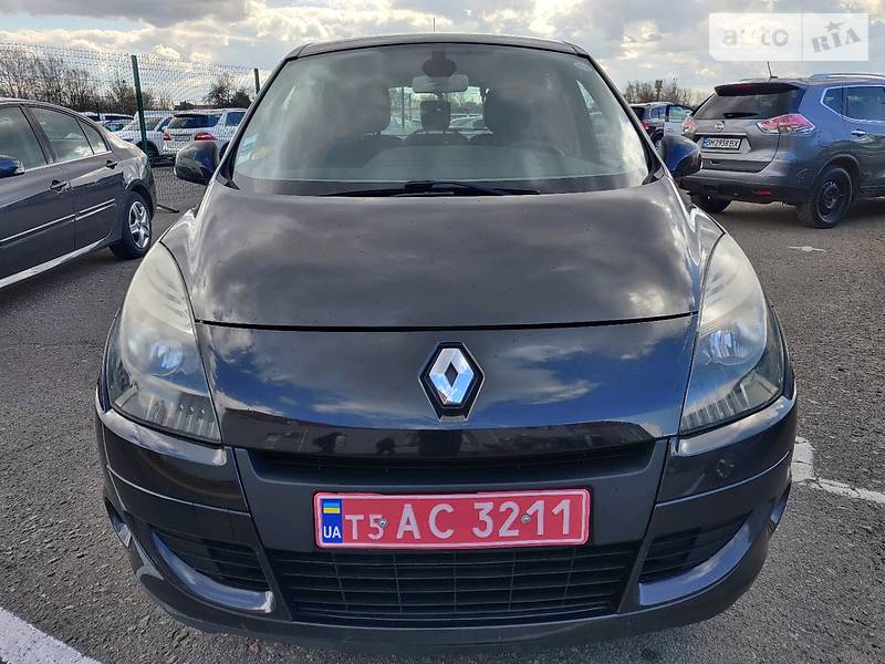 Хетчбек Renault Scenic 2010 в Києві