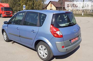 Хетчбек Renault Scenic 2007 в 