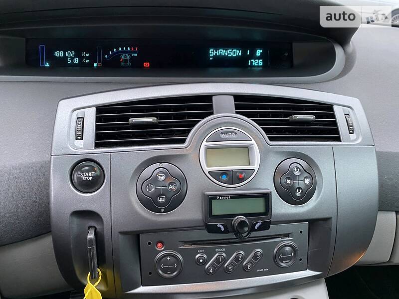 Мінівен Renault Scenic 2006 в Рівному фото 11 Мінівен Renault Scenic 2006 в Рівному