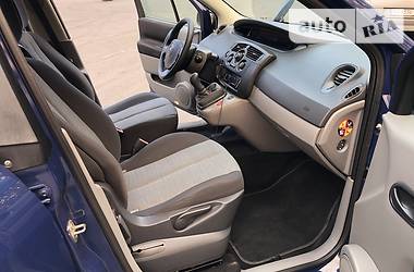 Универсал Renault Scenic 2007 в Киеве